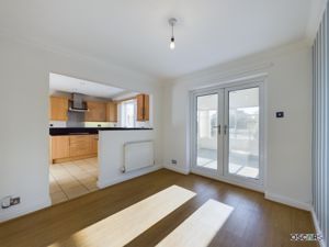 Photo 19- click for photo gallery